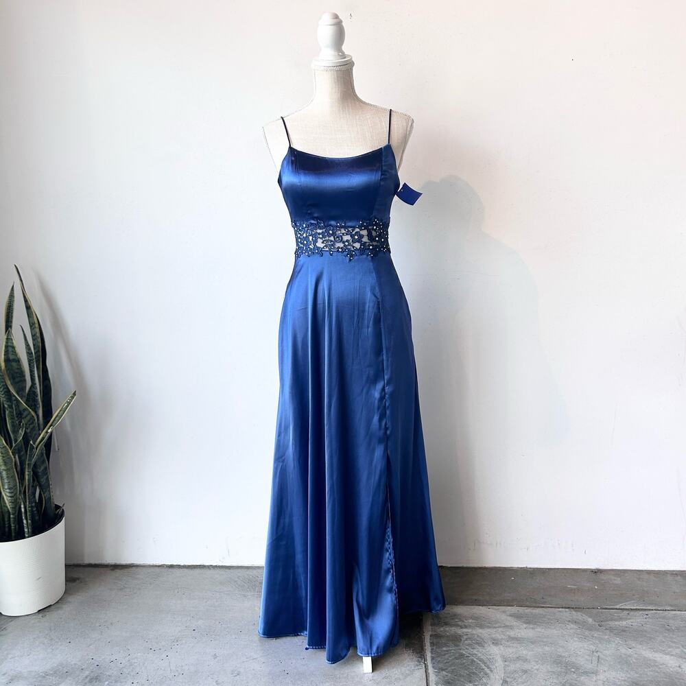 S City Studio Blue Sleeveless Rhinestone Prom Dress